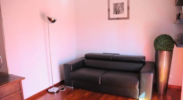 Luxury Design Near Center