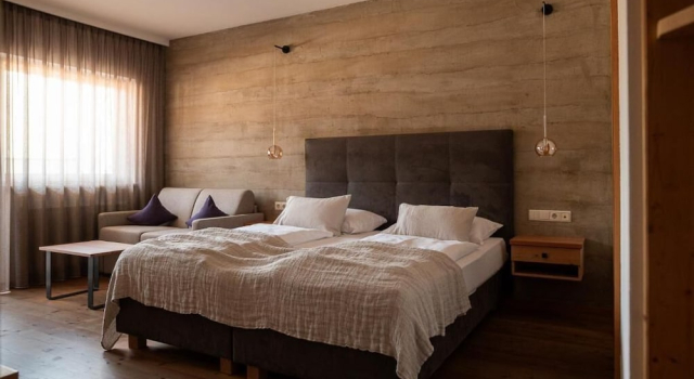 Двухместный номер Standard с балконом и с видом на горы Vitalpina Hotel Schulerhof