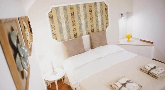 Home 5 - Fra Leone, Book Hotel Hoteller og overnatningssteder i Putignano, Hotel