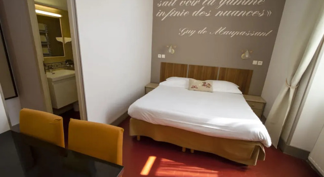 Номер Comfort Hotel Chalet De Lisere