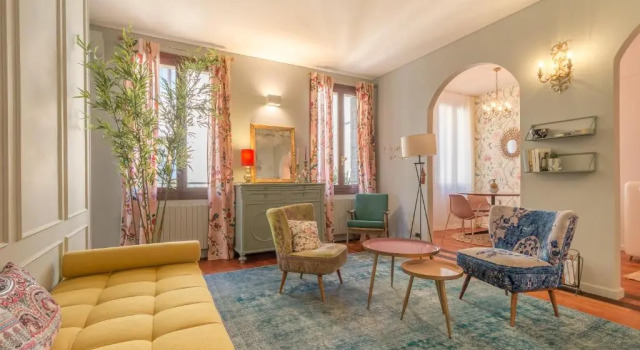 Апартаменты Camelia Home Suite