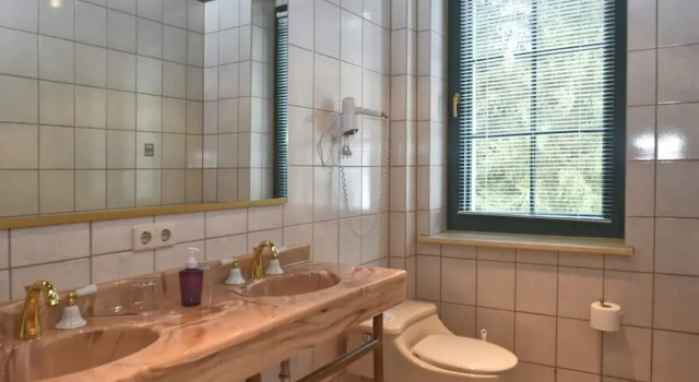 Апартаменты Classic с 5 комнатами с балконом Luxurious Apartment in Jagersgrun With Saunas