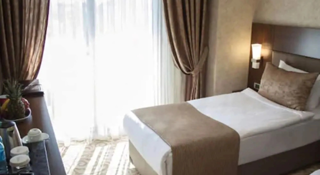 Номер Standard с балконом Отель Görükle Oruç & Spa