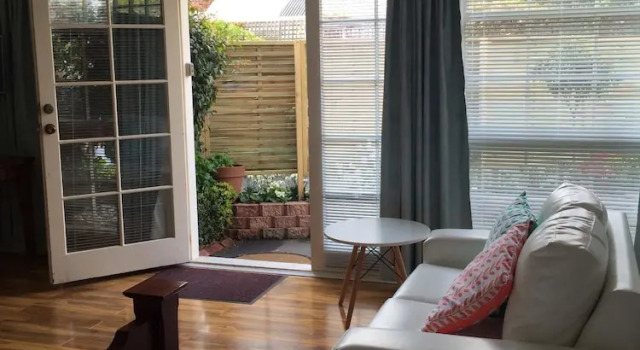 Nutgrove Beach Studio Apartment, Забронировать Апартаменты/квартира Апартаменты Hobart Surrounds, Апартаменты/квартира