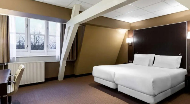 Двухместный номер Standard NH Centre Utrecht Hotel