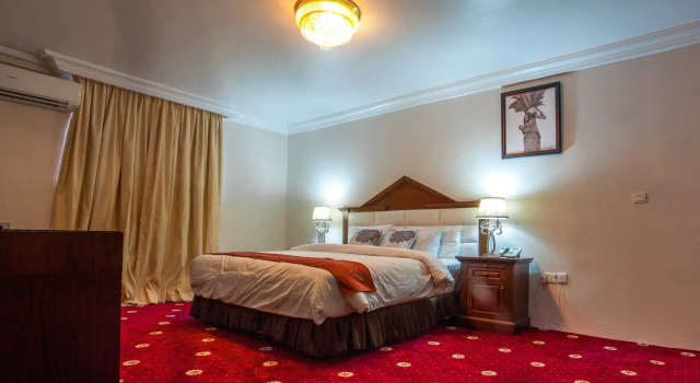 Caledonian Suites, Book Hotel Hotels in Bwari with a Pool, Swimming Pool