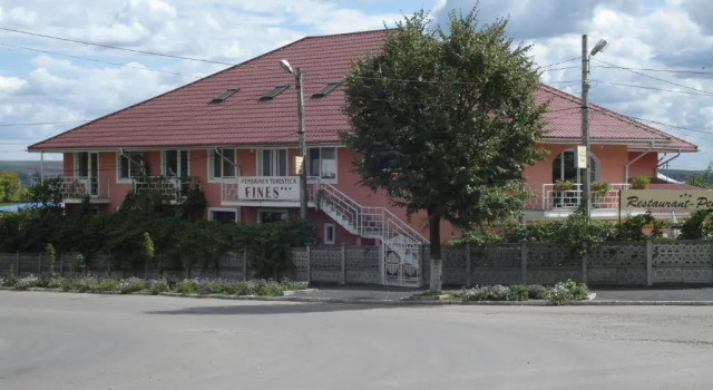 Pensiunea Fines, Rezervovat Hotel 3hvězdičkové hotely v Jasy, 3*