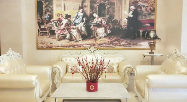 Vienna Hotel Shandong Qingdao Taidong Pijiu Street Liaoning Road, Prenota Hotel Qingdao 