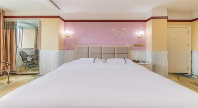 TOWO Holiday Hotel Dalang Town, Забронировать Отель Отели Dalang с парковкой, Парковка