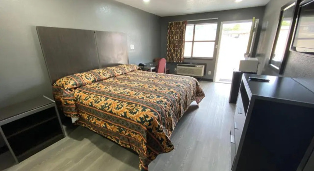 Номер Standard Town House Motel