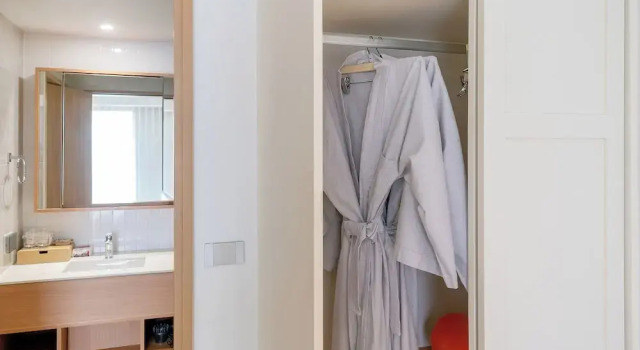 Апартаменты Standard Laguna Beachside residences apartamens, walking distance to the sea