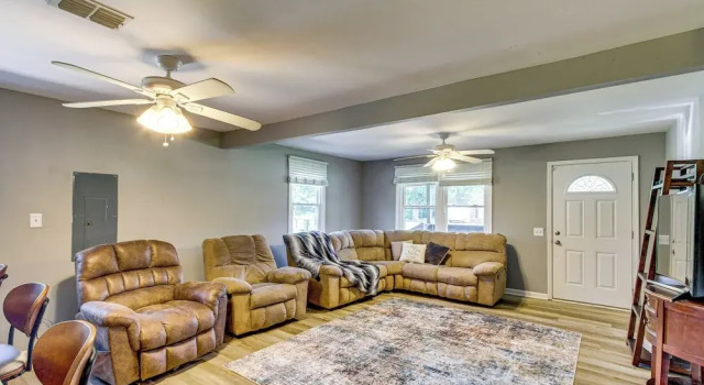 2 Mi to Shops & Eats: Family Home in Donalsonville, Buchen Sie Ferienhaus Donalsonville Georgia