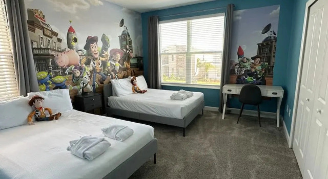 Comfortable Beds - Fully Equipped Kitchen Pool Spa