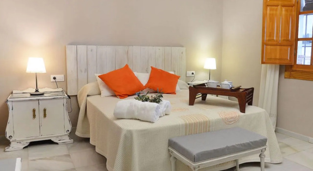 Torreon De Morayma, Book Hotel Baena Madrid
