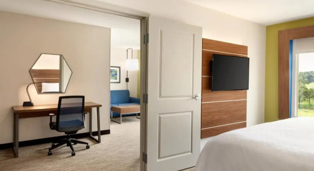 Люкс Holiday Inn Express & Suites Searcy by IHG