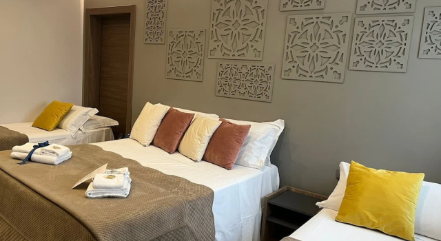 Четырёхместный номер Deluxe Giafra Luxury Rooms