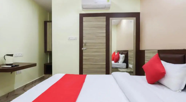 Hotel 7th Heaven by OYO Rooms, Book Hotel Jamshedpur Jharkhand