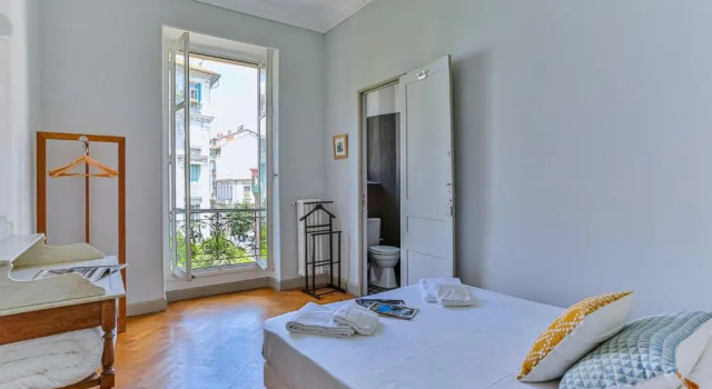 Maison Bianchi - 24 Paul Deroulede, Забронировать Отель Ницца Приморские Альпы, рядом с Набережная Соединенных Штатов