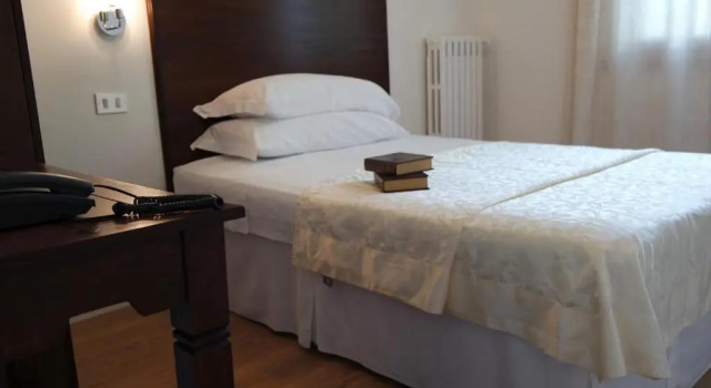Hotel Livio, Забронировать Отель Брешиа Ломбардия