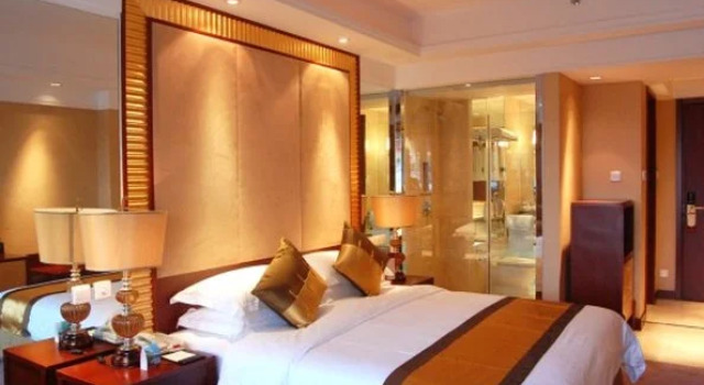 Gelin Pulante Hotel, Boek Hotel Hotels in Chengdu met parkeren, Parkeren