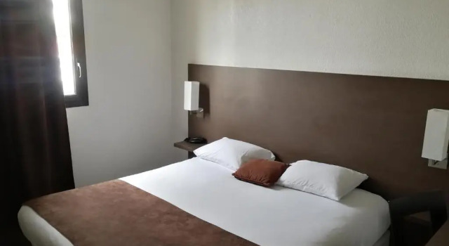 Двухместный номер Standard Contact Hôtel des États-Unis