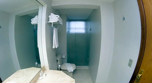 Четырёхместный номер Economy Embaixador Hotel by Fast10 - Estádio Beira-Rio, Santa Casa, Palácio do Governo