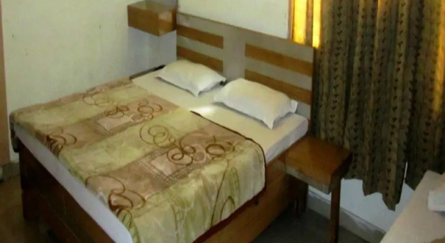 Hotel Kapoor, Rezervovat Hotel Haridvár Uttarakhand