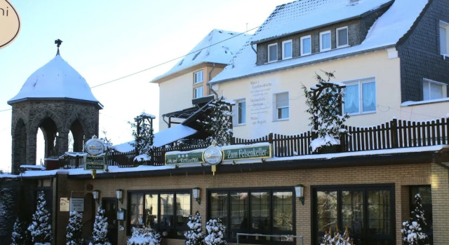 Hotel Restaurant Zum Felsenkeller, Забронировать Отель Зорен Хунсрюк