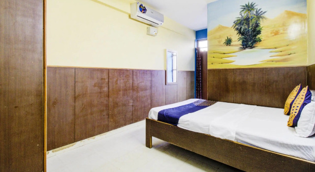 SPOT ON 75971 Golden Guest House
