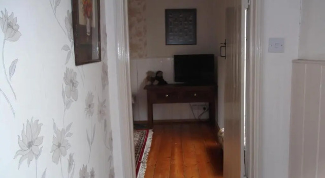 Manor House Annex - Sleeps up to 6 People, Book Hotel Shepton Mallet Somerset