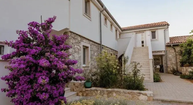 Citadela Veli Lošinj, Забронировать Отель Мали-Лошинь Лошинь