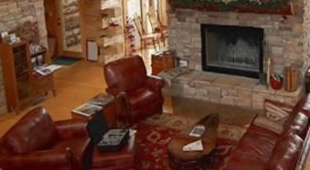 White River Lodge Bed and Breakfast, Varaa Hotelli Blue Eye 