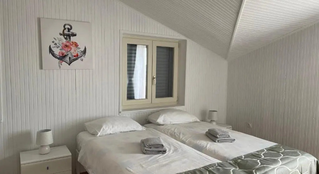 Двухместный номер Standard B&B Sea Joy