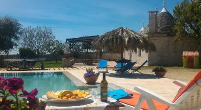 Trullo del Mandorlo