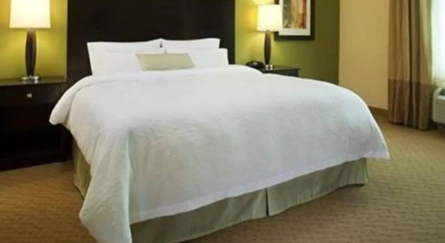 Люкс Hampton Inn & Suites Stillwater West
