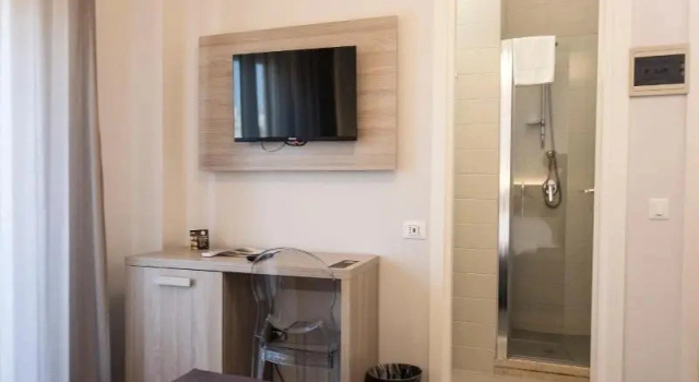 Двухместный номер Economy с балконом Hotel Tirreno