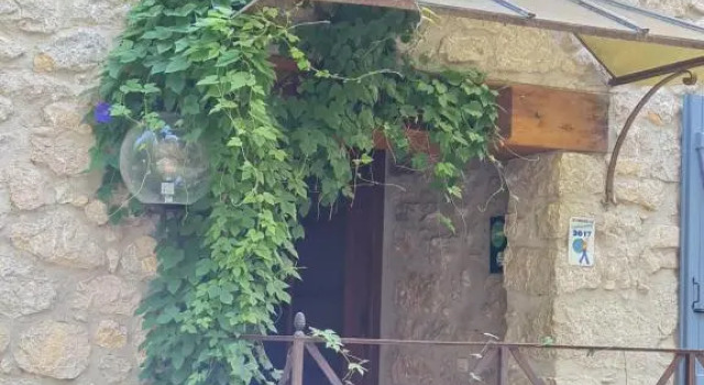 Hostellerie du Vieux Moulin, Rezerwuj Hotel Duilhac-sous-Peyrepertuse 