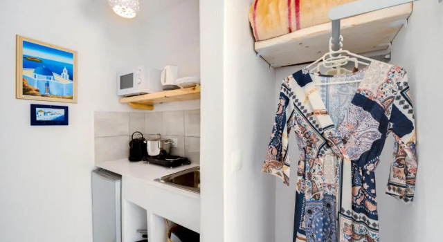 Студия Moschatos Beach House