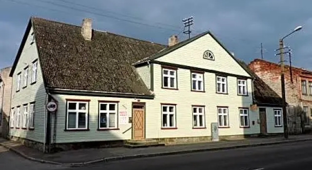 Budget Hostel, Varaa Hostelli Hotellit Pärnumaa pysäköinnillä, Pysäköinti