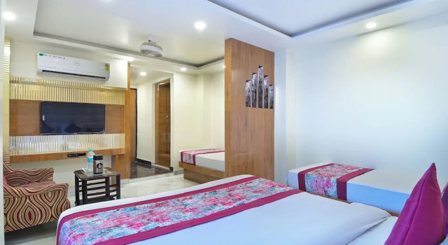 Четырёхместный семейный номер Standard Glow inn hostel