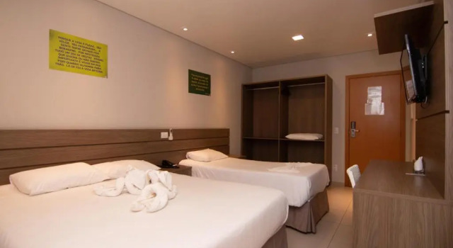 Трёхместный номер Standard Hotel Maua