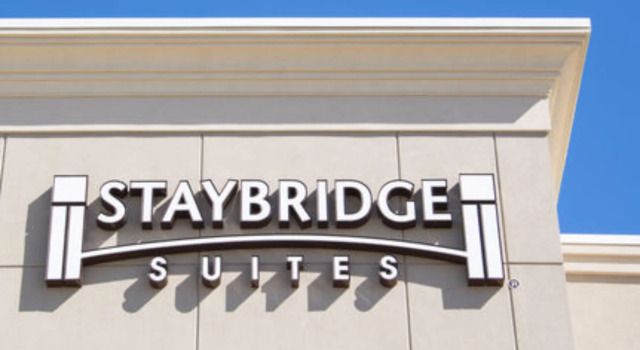 Staybridge Suites San Luis Potosi, an IHG Hotel, Prenota Hotel San Luis Potosi Messico