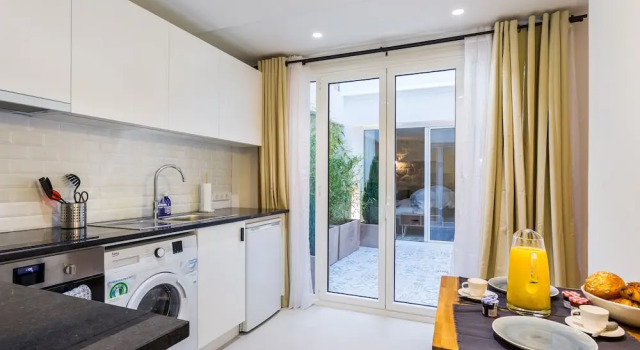 Pied à Terre - Meslay, Забронировать Отель Отели Парижа 4 звезды, 4*