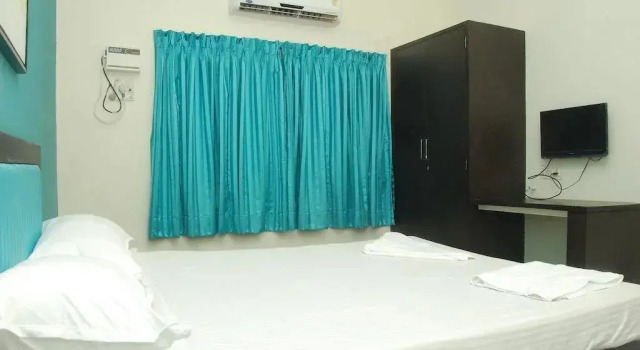 Hotel Nalaas Aappakadi-Kanchipuram