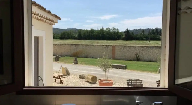 La Maison d'Albert, Rezerwuj Hotel Cadenet Luberon