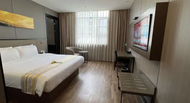 Люкс Ease Hotel (Gong'an Chanling Avenue People's Hospital)
