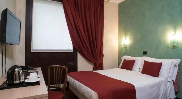 Двухместный номер Standard Hotel Plaza