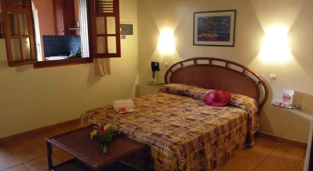 Hotel Au Ti Sucrier, Rezerwuj Hotel Deshaies Basse-Terre