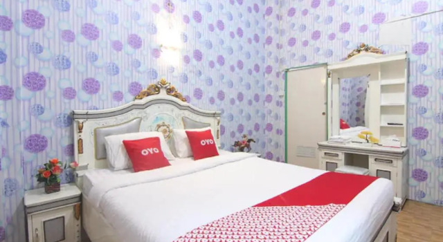 Люкс Deluxe OYO 90615 Jojo Homestay