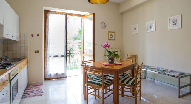 Residence Villa Savoia, Prenota Villa Hotel a Lazio con parcheggio, Parcheggio